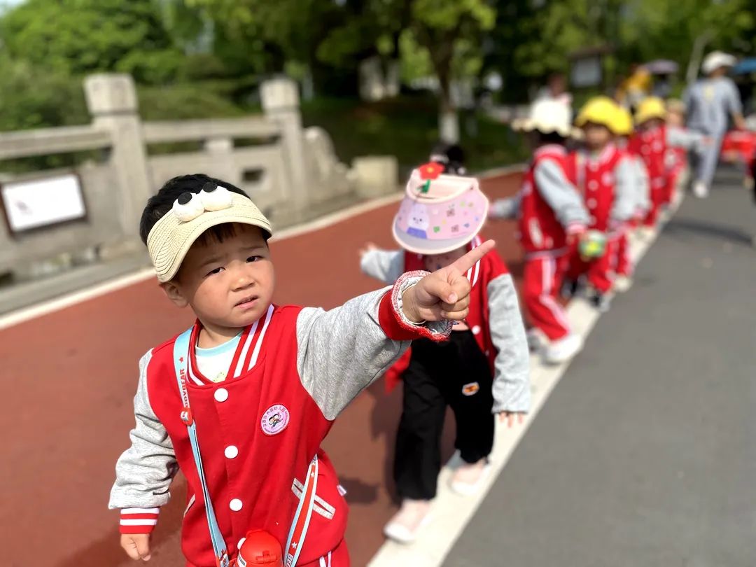 c039dd69cb33483324ff088b1337d408.jpg c039dd69cb33483324ff088b1337d408.jpg