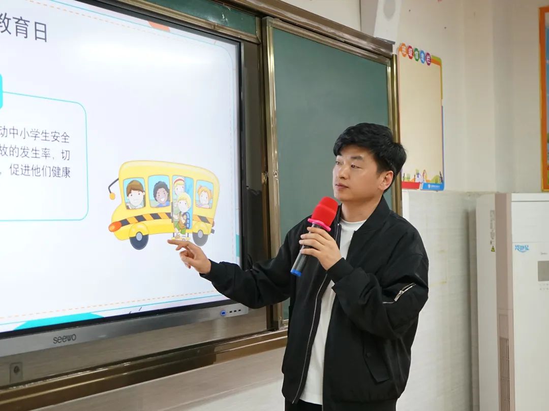 96ed72350b0d6adbee5c44318671d3ff.jpg 96ed72350b0d6adbee5c44318671d3ff.jpg